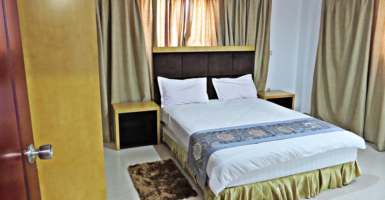 Apart Hotel Gatagold Quifica Luaran gambar